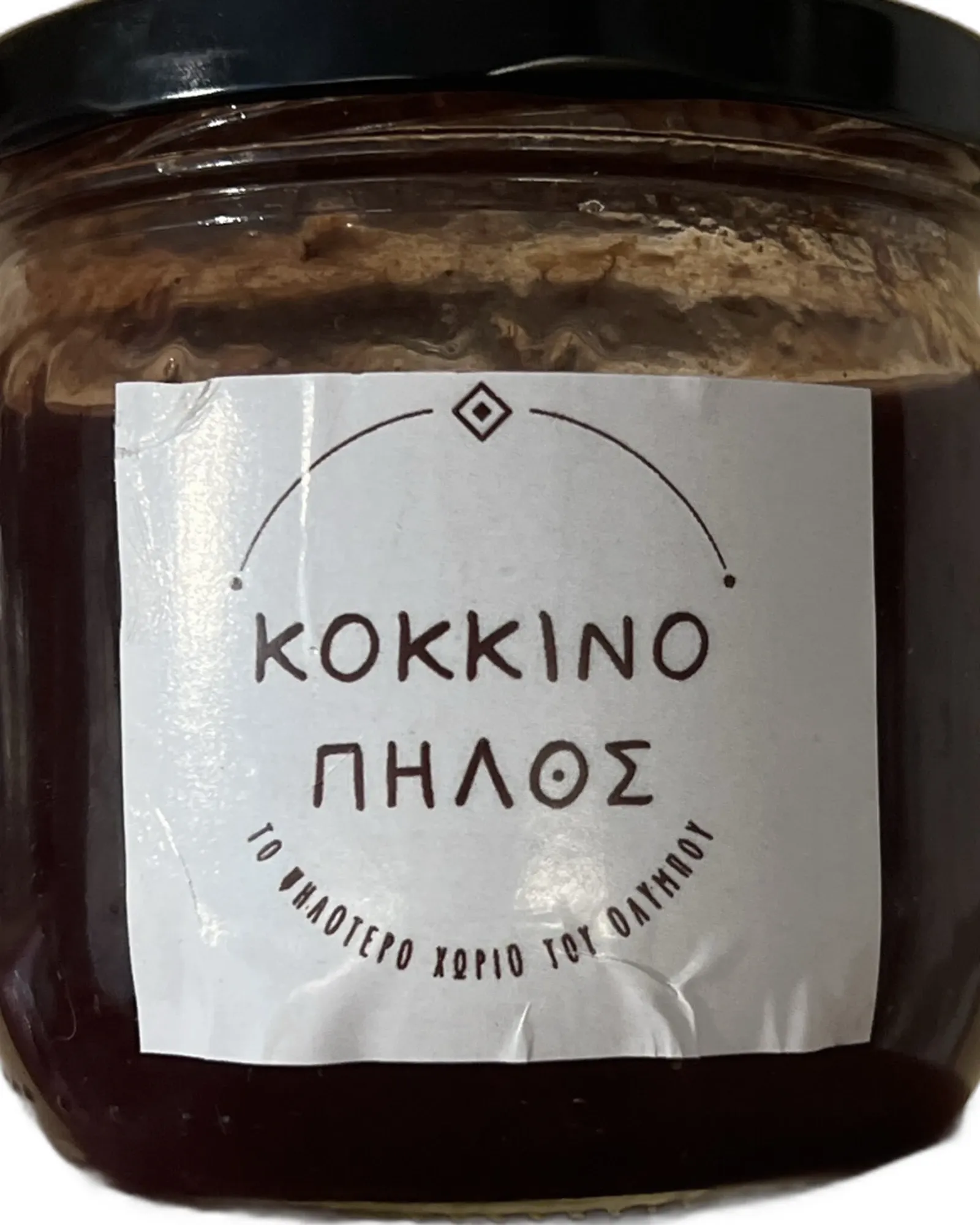 Close-up of the label: “ΚΟΚΚΙΝΟ ΠΗΛΟΣ”, “the highest village of Olympus”.